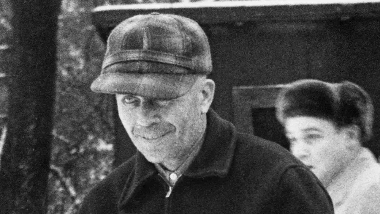 Ed Gein, A Wisconsin Murderer & Corpse Snatcher, Is Described As "Barney Fife With A Chainsaw": Know More Here